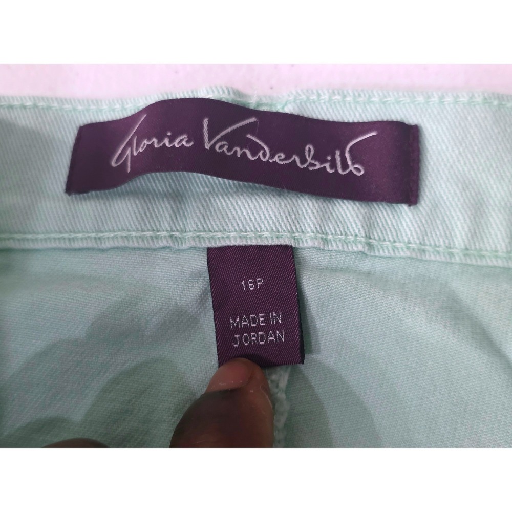 Gloria Vanderbilt Amanda Capri Mint Green Embroidered Pocket Jeans 16P Petite - Picture 7 of 9